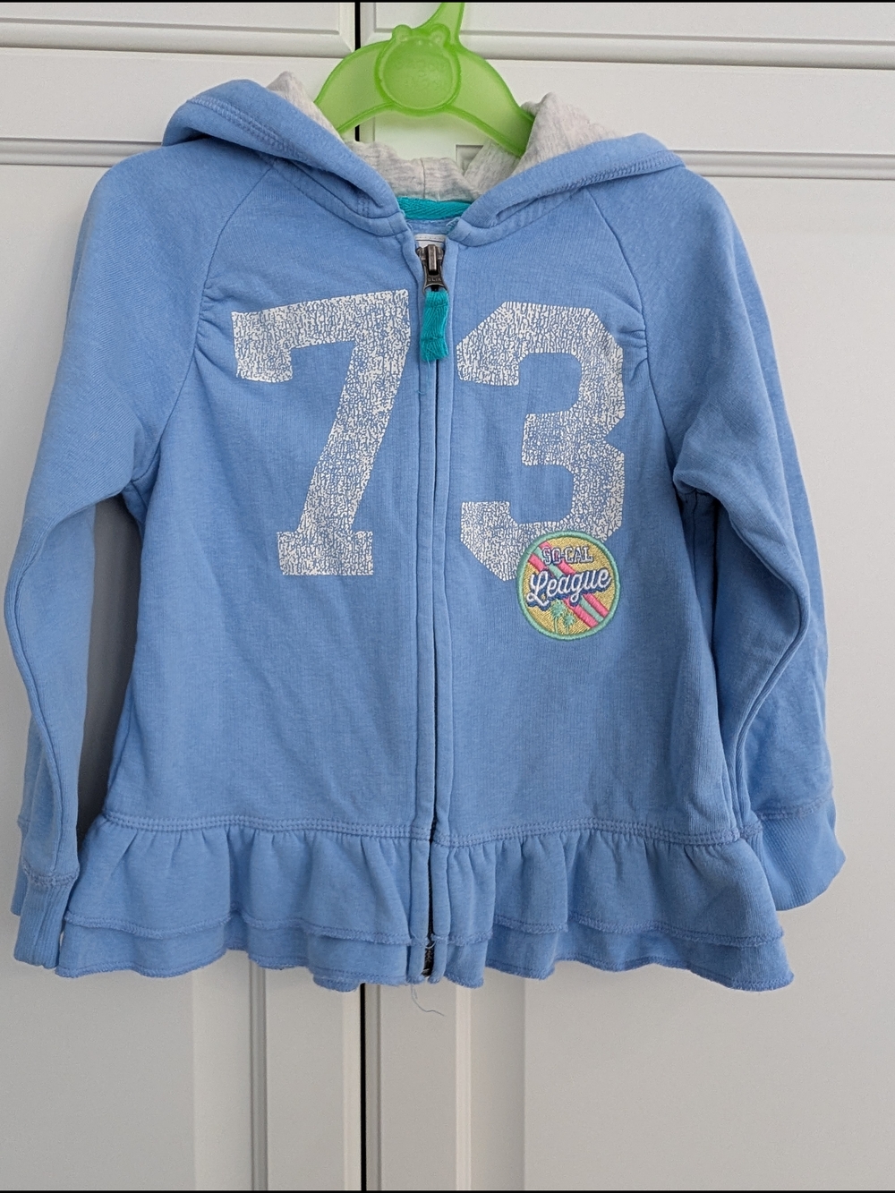 5/$35 Cherokee Blue Zip-Up Hoodie – Girls Size 4–5Y (110 cm)
